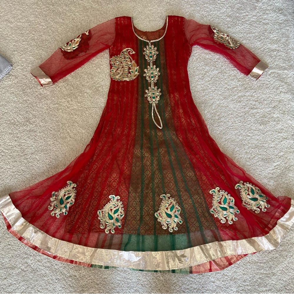 Beautiful Indian dress.